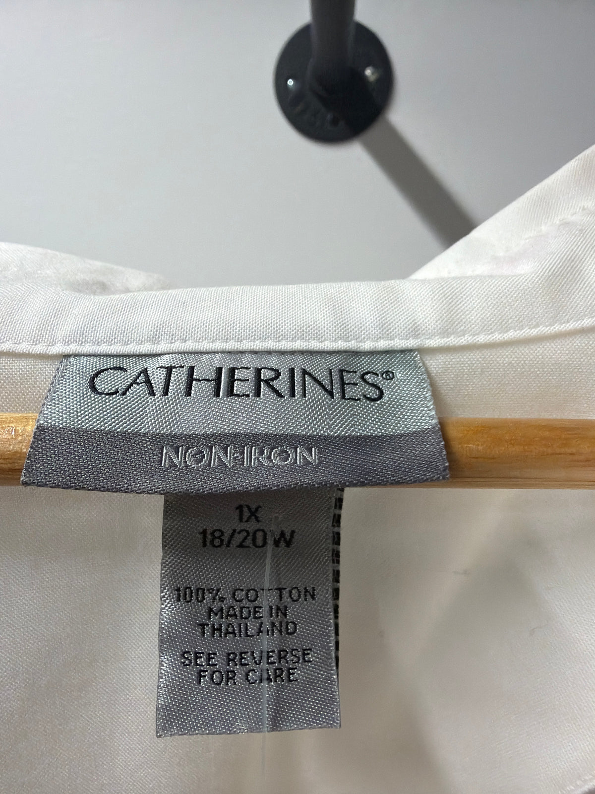 Catherines White Cotton Button-Up Shirt - 1X 18/20W