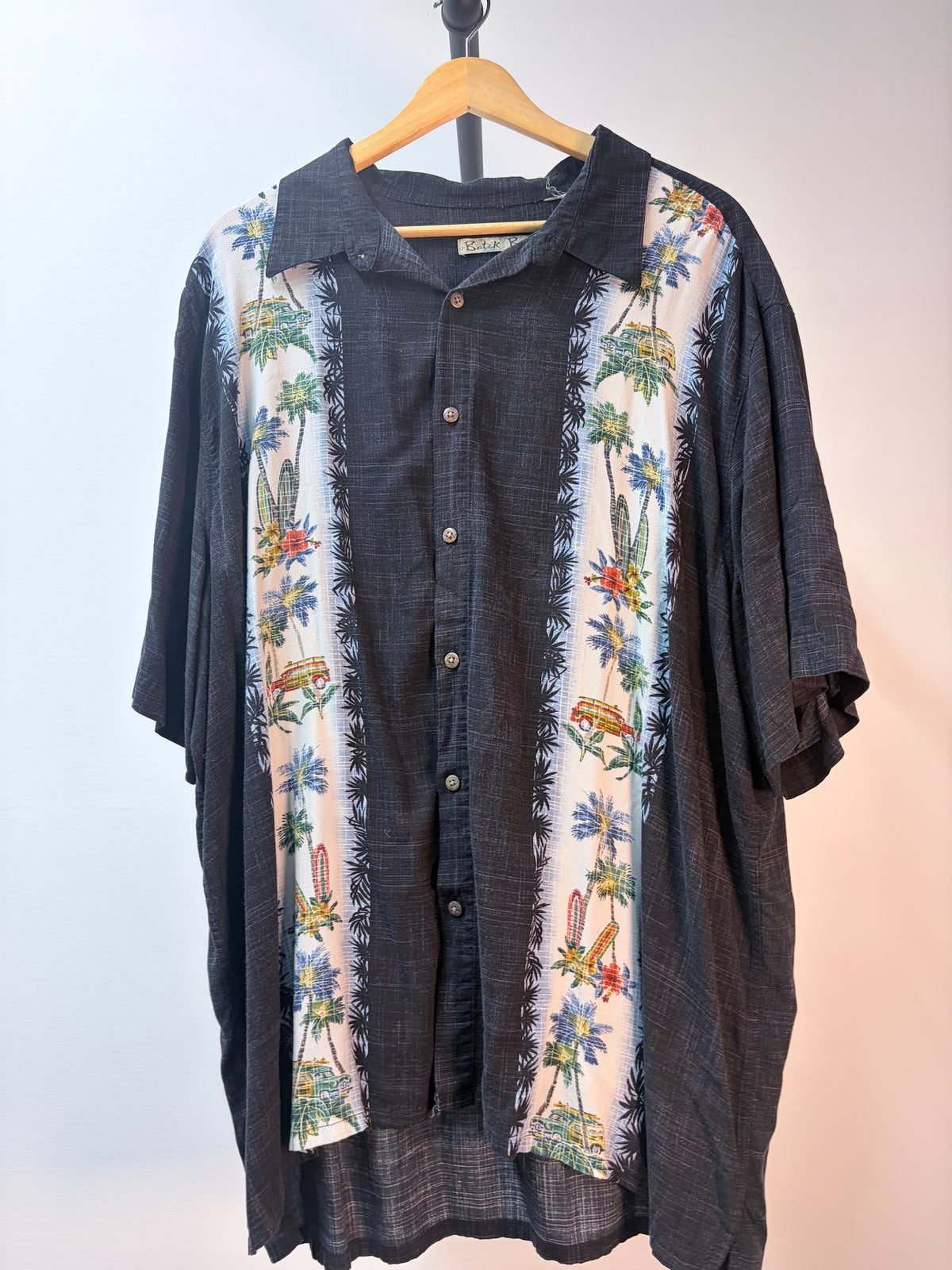 Back Bay Dark Hawaiian / Surf Panel Short-Sleeve Shirt