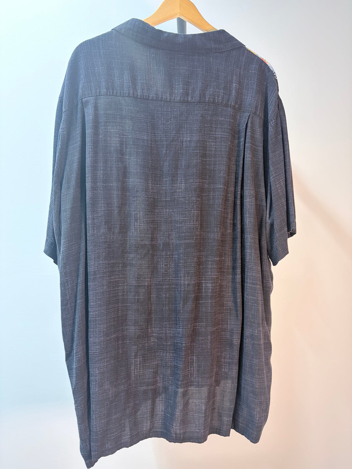 Back Bay Dark Hawaiian / Surf Panel Short-Sleeve Shirt