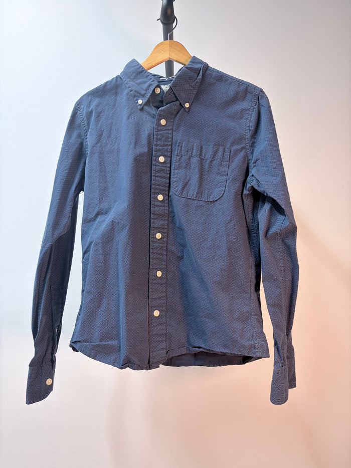 Abercrombie & Fitch Navy Microdot Muscle-Fit Long-Sleeve Shirt