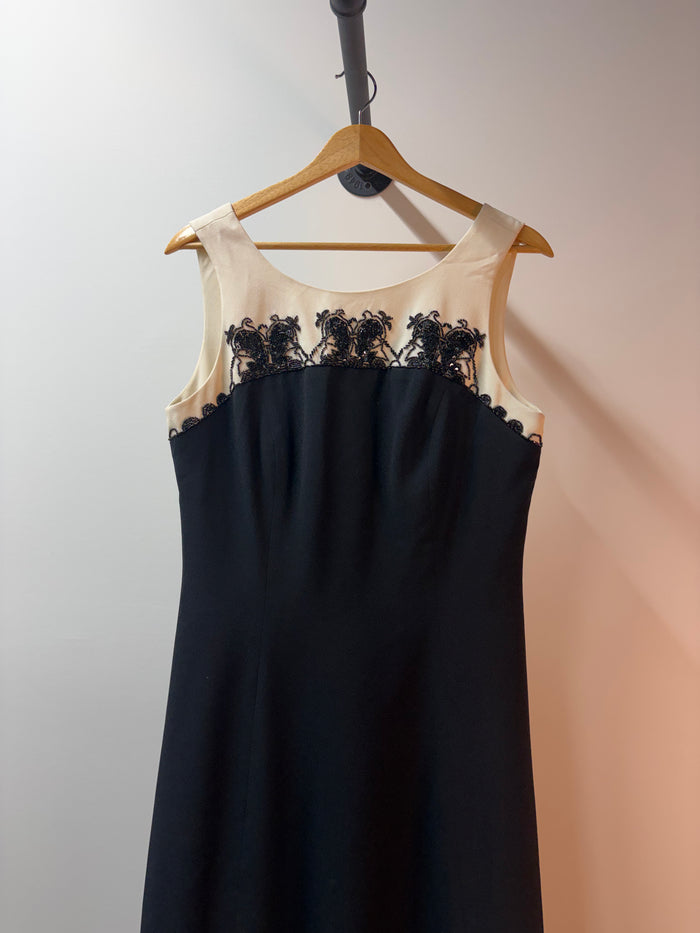 Carole Little Black & Ivory Beaded Cocktail Dress Size 10