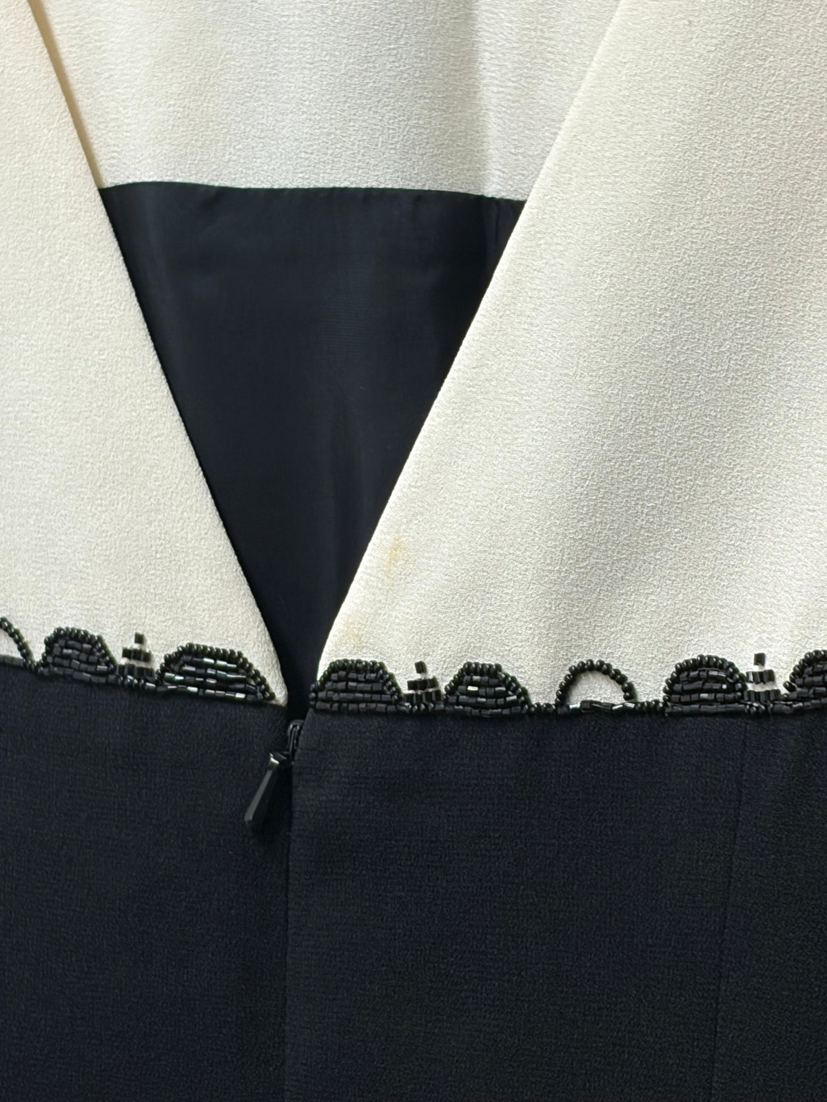 Carole Little Black & Ivory Beaded Cocktail Dress Size 10