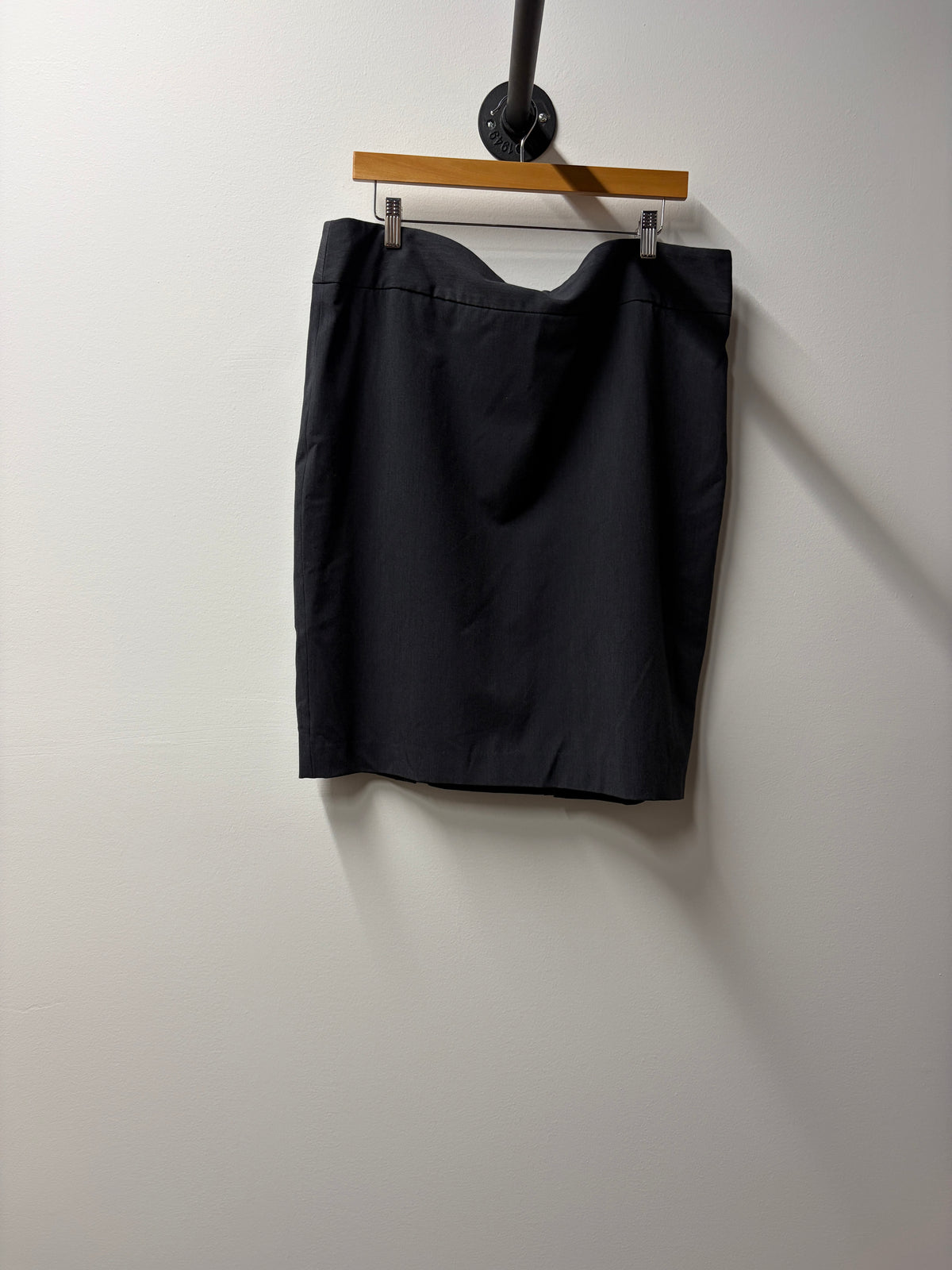 Liz Claiborne Black Pencil Skirt